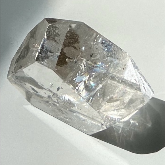 Clear Quartz Freeform With Rainbows - Picture 13 of 13